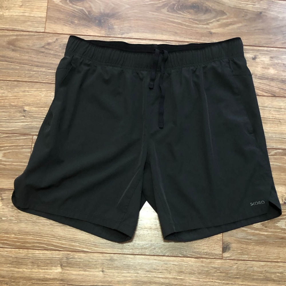 Men’s athletic shorts